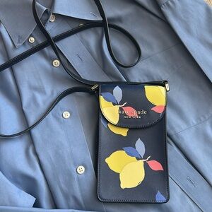 Kate Spade Cameron phone crossbody purse